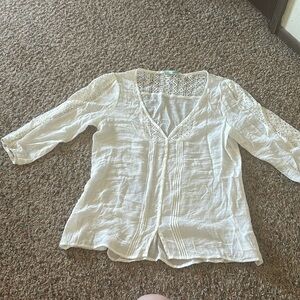 Women’s linen blouse